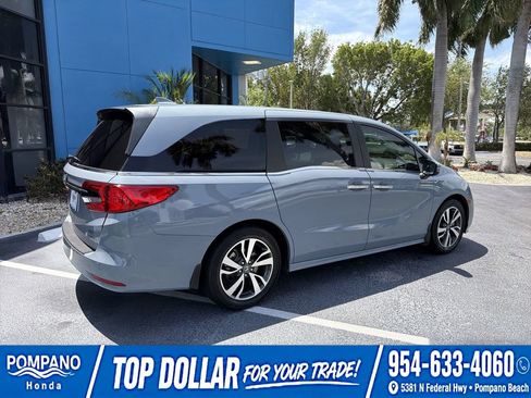 Used 2024 Honda Odyssey Touring image 9
