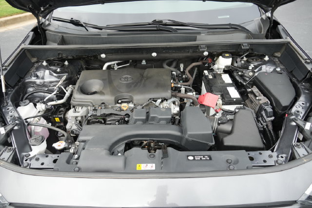 Used 2024 Toyota RAV4 XLE AWD/4WD image 13
