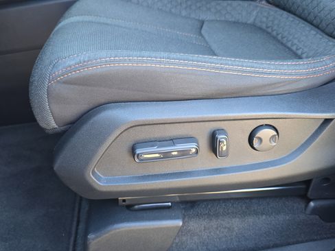 Used 2023 Honda Pilot Sport image 23