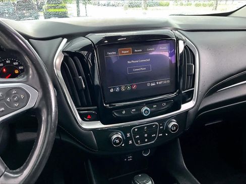 Used 2020 Chevrolet Traverse RS AWD/4WD image 7