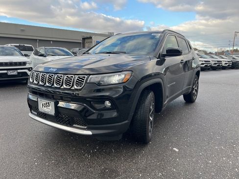New 2026 Jeep Compass Limited image 3