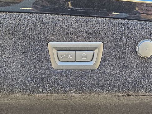 Used 2023 Rolls-Royce Ghost image 14