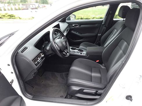 Used 2024 Honda Civic Sport image 12