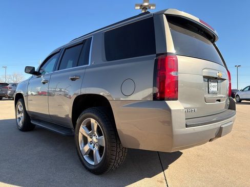 Used 2018 Chevrolet Tahoe LT w/ Luxury Package image 14