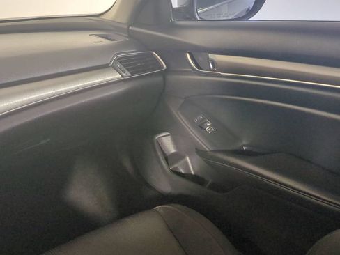Used 2021 Honda Accord LX image 17