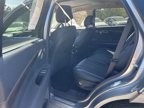 Used 2025 Genesis GV80 3.5T Advanced image 7