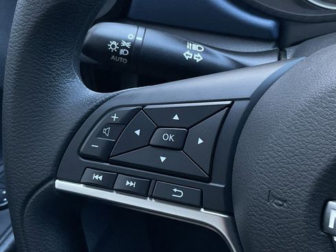 New 2025 Nissan Versa SV w/ Trunk Package image 20