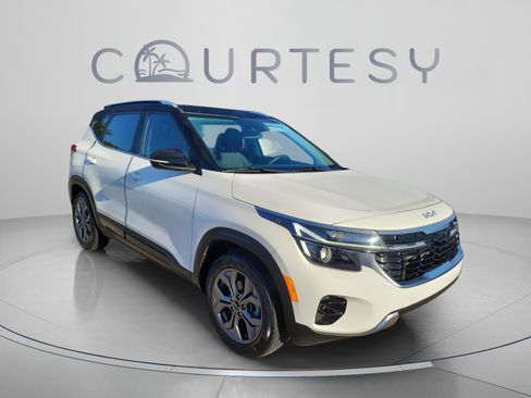Certified 2024 Kia Seltos S FWD image 5