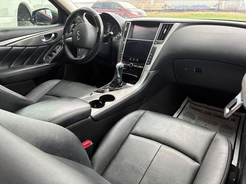 Used 2017 INFINITI Q50 2.0t RWD image 31