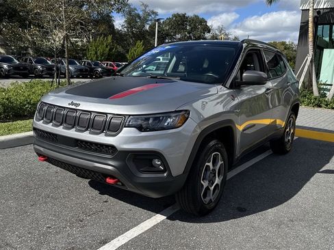 Used 2022 Jeep Compass Trailhawk w/ Trailhawk Convenience Group image 10