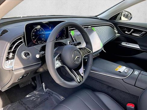 Used 2026 Mercedes-Benz E 350 Sedan image 8