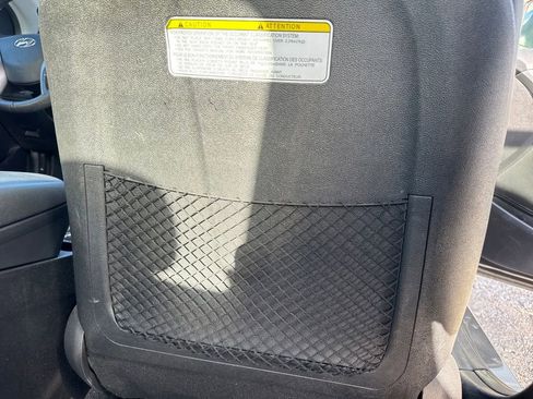 Used 2013 Hyundai Elantra Limited w/ Technology Pkg image 39