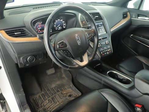 Used 2015 Lincoln MKC FWD w/ Equipment Group 101A Select image 7
