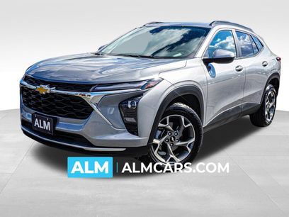 Used 2025 Chevrolet Trax LT