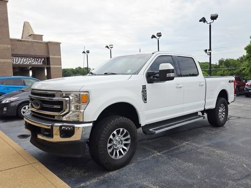 Used 2022 Ford F350 Lariat w/ Lariat Value Package AWD/4WD image 3