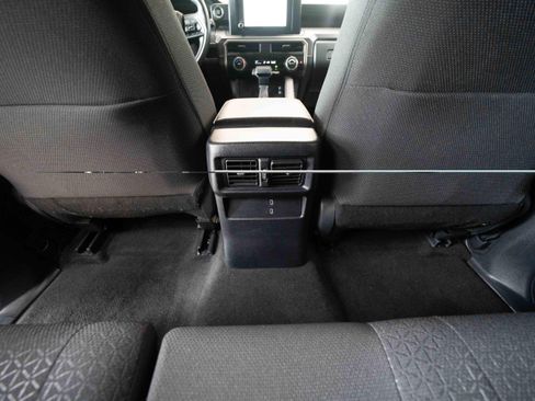 Used 2025 Toyota 4Runner SR5 AWD/4WD image 22
