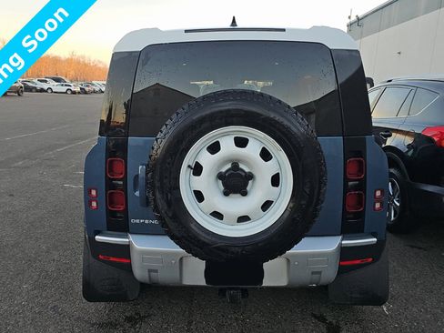 Used 2024 Land Rover Defender 110 S image 5