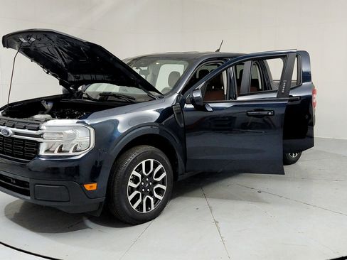 Used 2022 Ford Maverick Lariat w/ Equipment Group 500A Standard AWD/4WD image 9