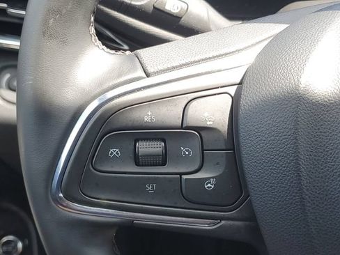 Used 2025 Buick Envista Sport Touring w/ Convenience I Package FWD image 22
