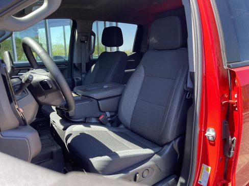 Used 2025 Chevrolet Silverado 1500 LT w/ LPO, Liner Protection Package AWD/4WD image 15