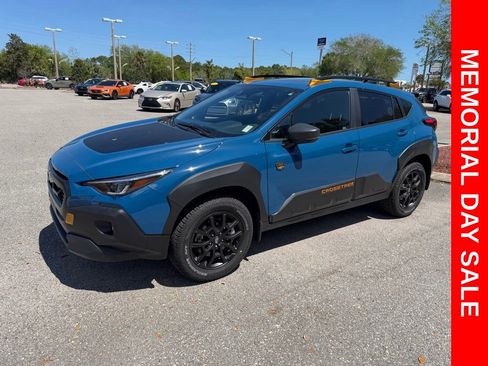 Used 2025 Subaru Crosstrek 2.5i Wilderness AWD/4WD image 14