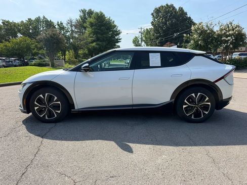 Used 2023 Kia EV6 Wind w/ Wind Technology Package AWD/4WD image 6
