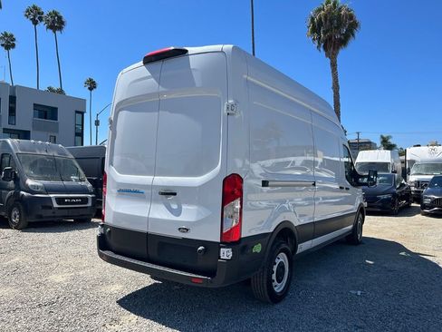 Used 2022 Ford E-Transit 148 High Roof w/ Load Area Protection Package RWD image 5