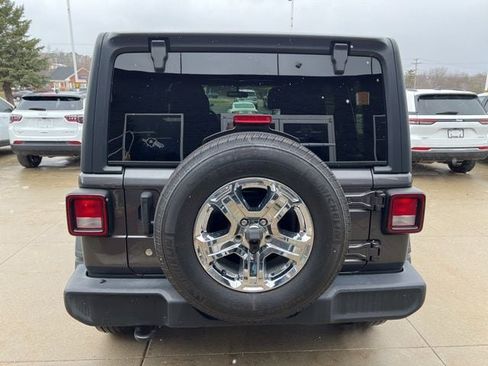 Certified 2020 Jeep Wrangler Unlimited Sport S image 5