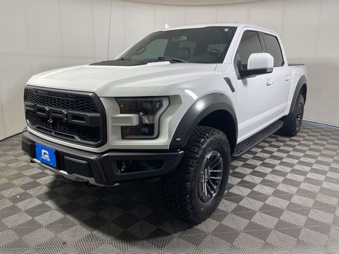 Used 2020 Ford F150 Raptor w/ Equipment Group 802A Luxury AWD/4WD image 4