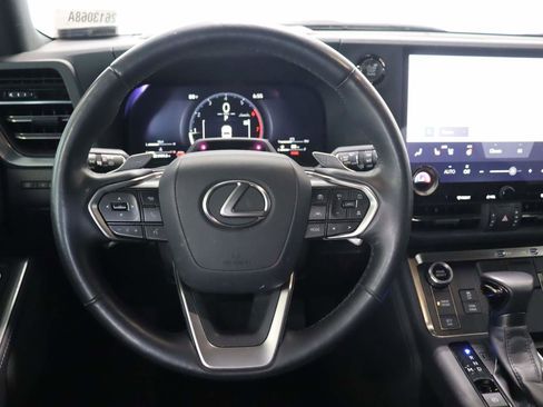 Used 2024 Lexus GX 550 w/ Accessory Package (Z1) AWD/4WD image 9