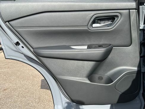 New 2026 Nissan Rogue SV image 32