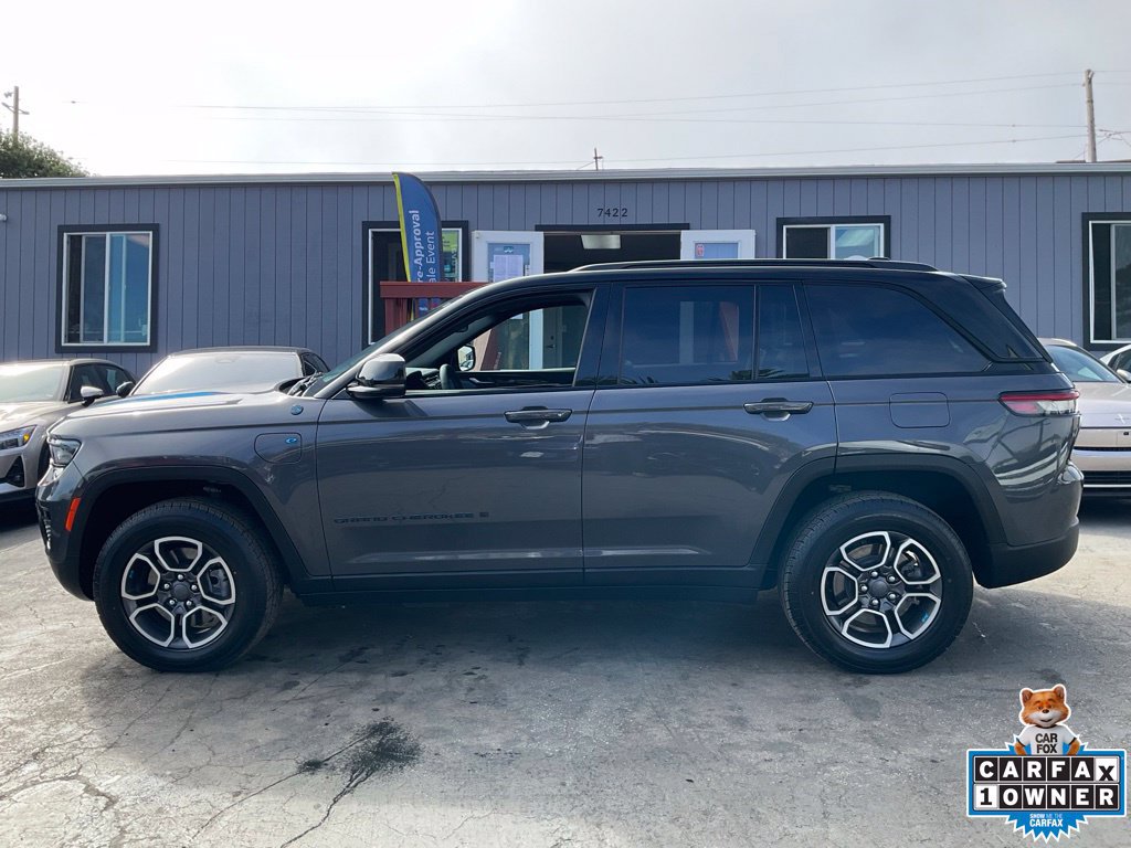 Used 2023 Jeep Grand Cherokee Trailhawk AWD/4WD image 6