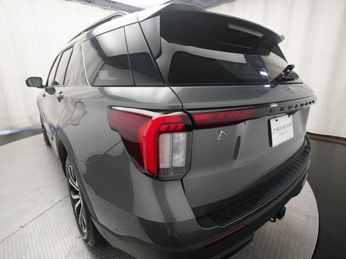 Used 2026 Ford Explorer ST-Line AWD/4WD image 34