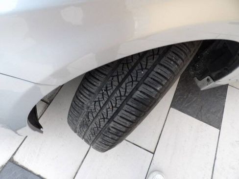 Used 2011 Toyota Prius Two image 27