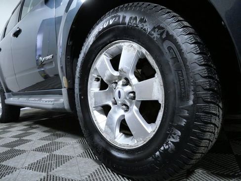 Used 2009 Ford Escape 4WD Hybrid image 2