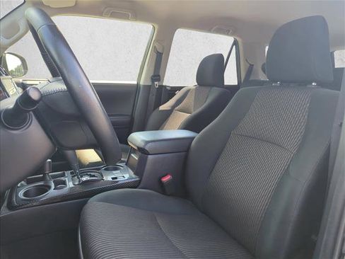 Used 2024 Toyota 4Runner TRD Off-Road AWD/4WD image 18