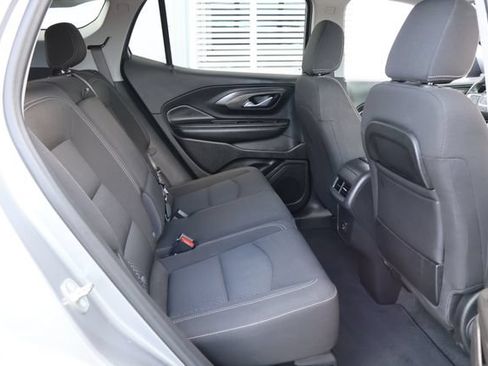 Used 2023 GMC Terrain SLE FWD image 21