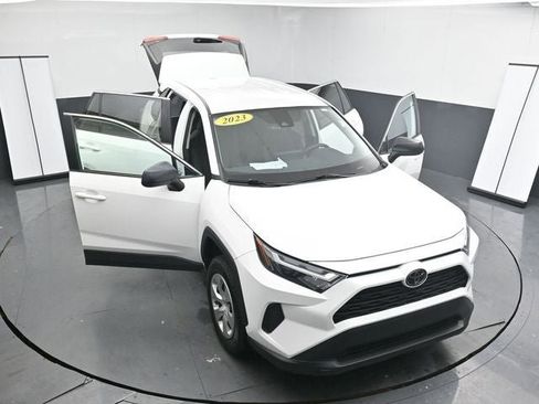 Used 2023 Toyota RAV4 LE image 36