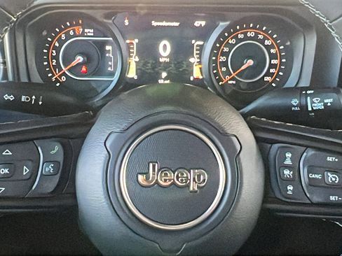 New 2025 Jeep Gladiator Sport image 30