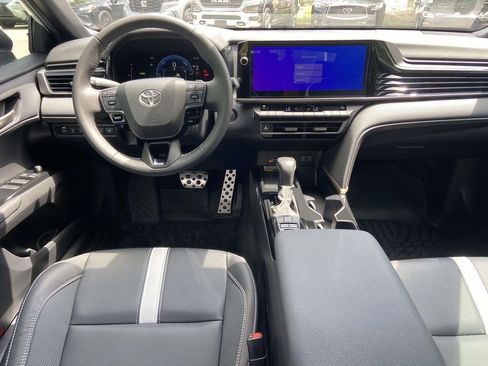 Used 2025 Toyota Camry SE w/ Multimedia Upgrade Package FWD image 11