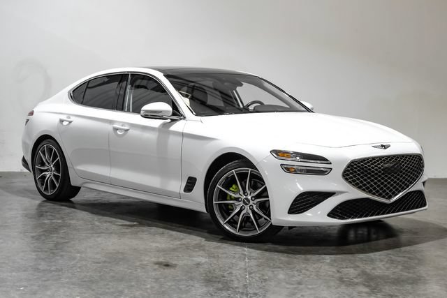 Used 2022 Genesis G70 2.0T w/ Prestige Package AWD/4WD image 8