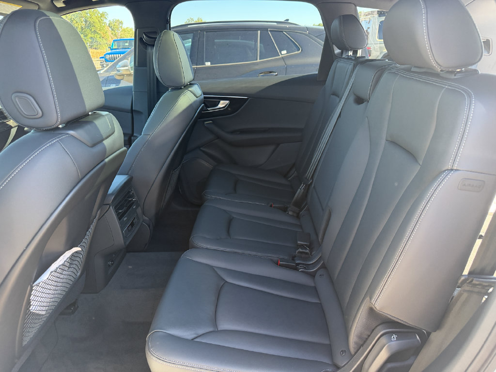 New 2026 Audi Q7 2.0T Premium AWD/4WD image 24