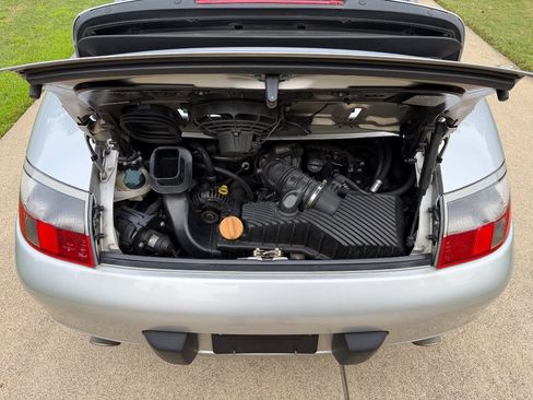 Used 2000 Porsche 911 Carrera RWD image 24
