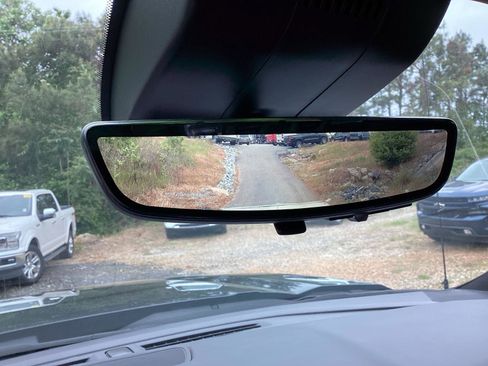 Used 2024 GMC Sierra 1500 AT4X AWD/4WD image 9