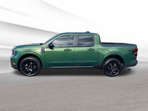 Used 2025 Ford Maverick Lariat w/ Black Appearance Package image 3