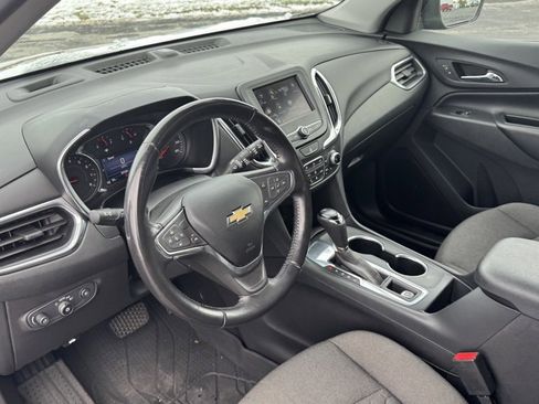Used 2021 Chevrolet Equinox LT image 20
