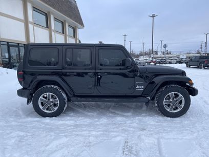 Used 2018 Jeep Wrangler Unlimited Sahara w/ Uconnect 4C Nav & Sound Group