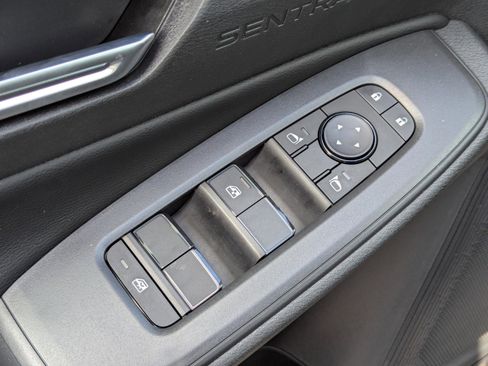 New 2026 Nissan Sentra SV w/ Floor Mat Package FWD image 16