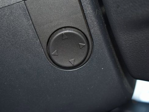 Used 2022 Ford F150 Lariat w/ Equipment Group 502A High image 17