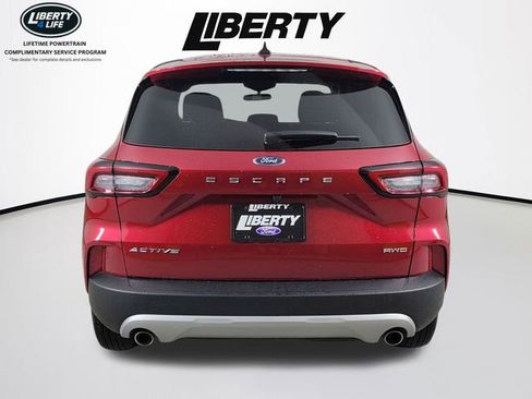 Used 2023 Ford Escape Active image 4